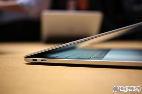 MacBook Pro高清视频播放：性能强劲，流畅体验让人惊叹，适合专业视频编辑与娱乐需求