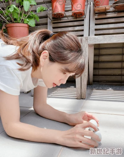 日本人添下边视频免费，竟然曝光了明星私生活的惊人细节，引发网友热议与讨论！