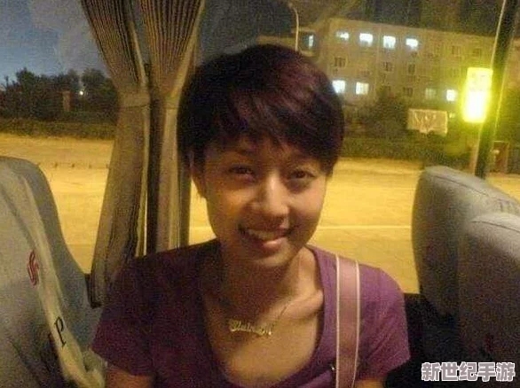 日本XXXXXXX：明星恋情曝光，背后隐藏的秘密让人震惊，网友热议纷纷！