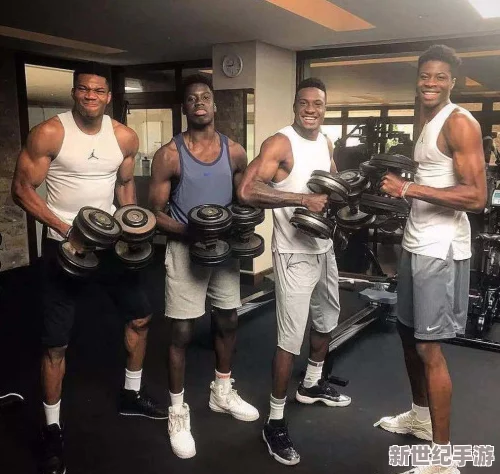 健身房里的招牌po：如何通过社交媒体吸引更多会员，提升健身房的知名度与影响力？