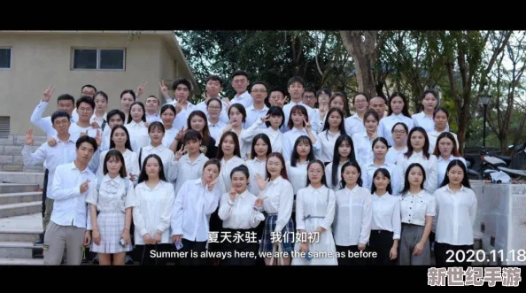 毕业学姐要把第一次留在学校，感受青春岁月的珍贵与美好，铭记这段难忘的校园时光