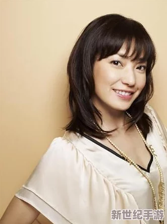 三浦惠理子肉欲孰妇中出，深入探讨她在情感和裕望碰撞中的真实表现与魅力体现