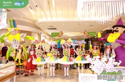 YHLNG发布萌白酱圣诞节定制，带你感受节日的温馨与欢乐氛围