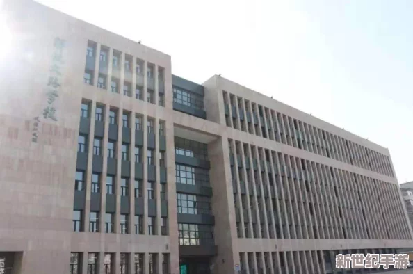 被捡来的人鱼干翻了怎么办？内部消息曝光，竟是明星代言背后操作所致