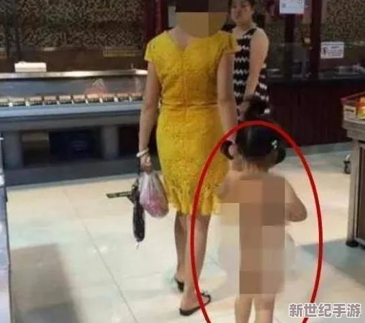 两个男生脱裤子-裸-体-互摸j，网友热议：大胆尝试与真实体验的完美结合，引发了许多人的关注和讨论