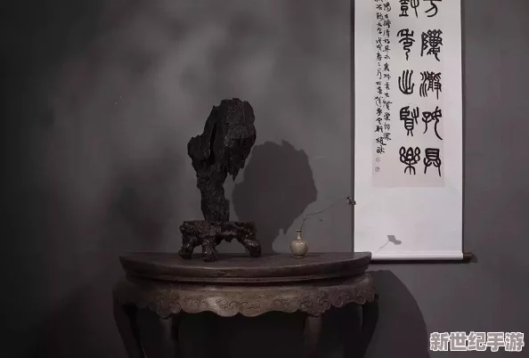 红鸾帐内吹洞箫，古韵悠扬传佳音，乐声绕梁引人醉