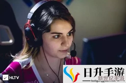 日本CSGO大姐姐AWP震撼登场，电竞界一夜之间掀起热潮，粉丝们狂热追捧，引发全网热议！