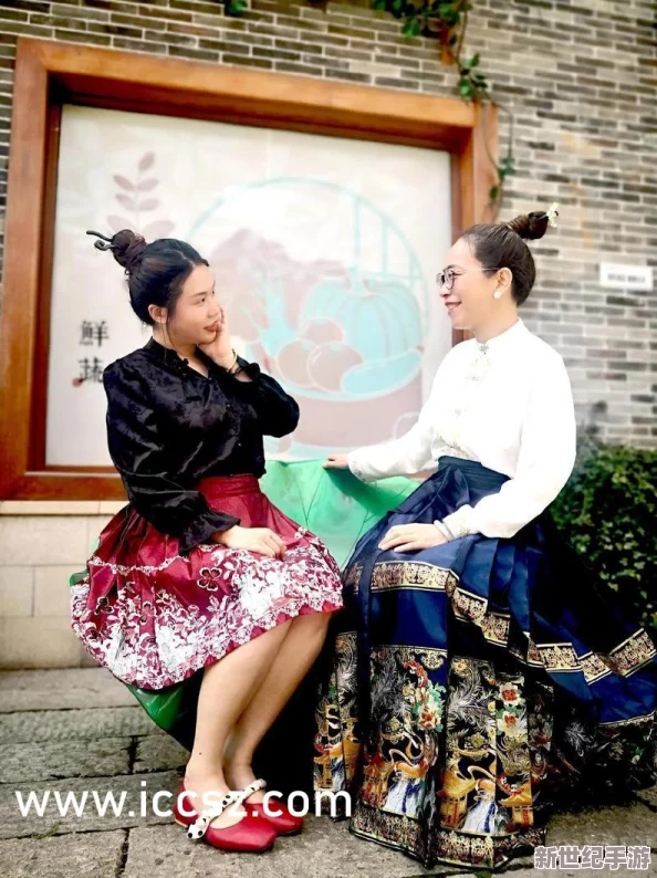 把男生的坤坤放进女生的坤坤里，这个大胆的实验引发了全网热议与争议！
