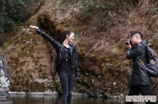 岳婿合体苏洒林道，传闻二人关系暧昧，引发疑云缭绕舆论哗然，内幕曝光惊呆众人