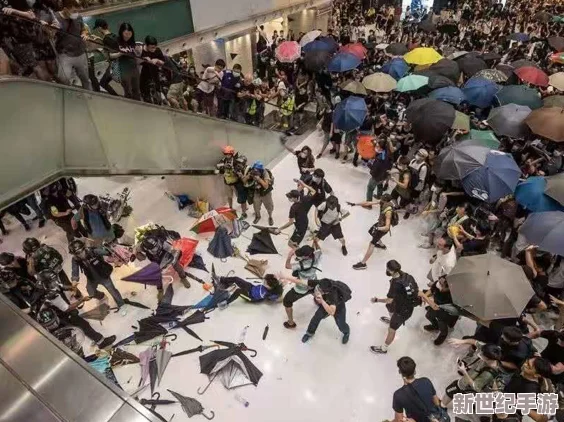 海角乱伦社区：惊曝多个名人牵涉的黑暗交易网络，震惊社会舆论！