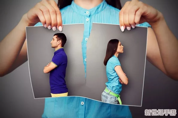 班主任解开内裤让我桶她，竟然是因为学生们的一个秘密计划曝光，引发全校热议！