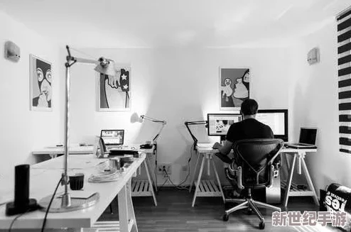 办公室秘书嗯啊在线观看：竟然曝光了她的秘密工作生活，令人难以置信的幕后故事大揭秘！