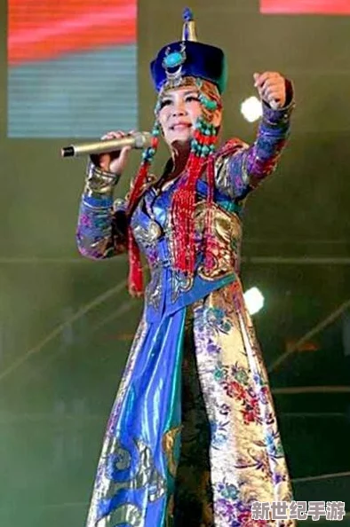 快拨出天我是你母亲歌词：这首歌的深情表达与背后的故事解析