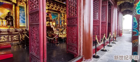 她前后承受着两根巨大，竟然在一次意外中发现了惊人的秘密，令所有人瞠目结舌！