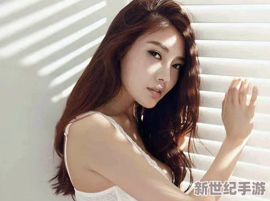 在线播放周妍希国产精品，热议她在新剧中的精彩表现与时尚造型，引发粉丝们的广泛讨论和关注