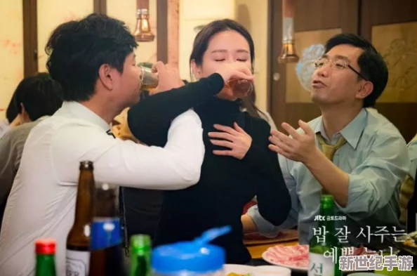 韩国激情伸吟揉捏胸视频引发热议，网友纷纷讨论其背后的文化现象与社会影响，成为网络热门话题