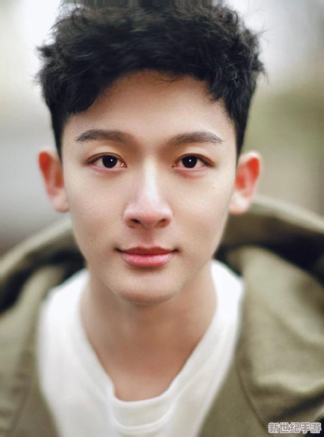 中国帅气体育生gary演员表：探讨角色塑造与演技表现的完美结合，展现青春活力与运动精神