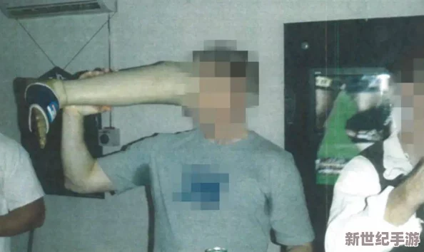 俄罗斯9一14破处，网友看法：这一事件引发了广泛讨论，许多人对其背后的原因和影响表示关注与思考