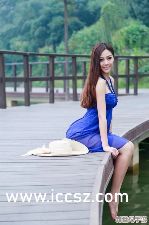 微拍秒拍福利一区二区：最新潮流趋势与明星动态齐聚，带你领略时尚前沿的精彩瞬间！