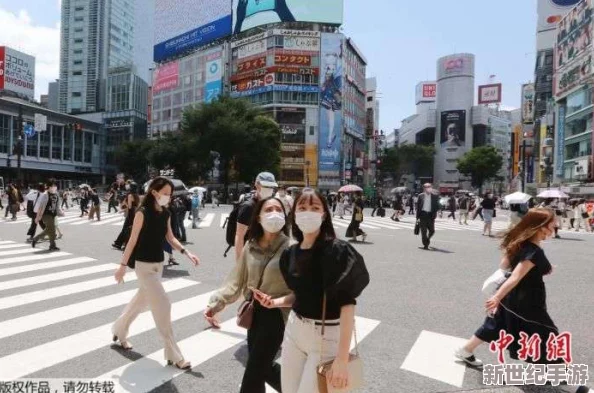 日本xxxxxxxxxx69：日本政府计划在明年全面推出可穿戴监测设备，引发民众热议与担忧!