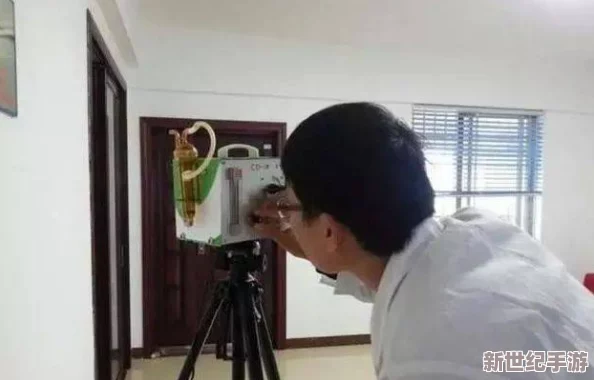 办公室可不可以干湿你的床垫？内部员工曝光公司高管涉及隐私泄露丑闻