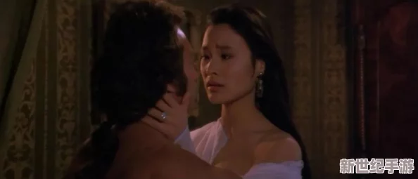 欧美全部裸露的大尺度电影：2023年最新上映作品引发观众热议，挑战社会襟忌与道德底线的艺术表现形式
