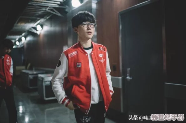 果哥大尺度：最新热播剧中大胆情节引发观众热议，网友纷纷讨论角色发展与剧情走向！