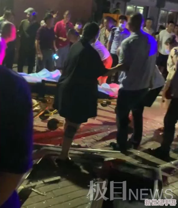 9分51秒头撞玻璃，事故现场目击者回忆惊险瞬间，专家分析安全隐患与防护措施