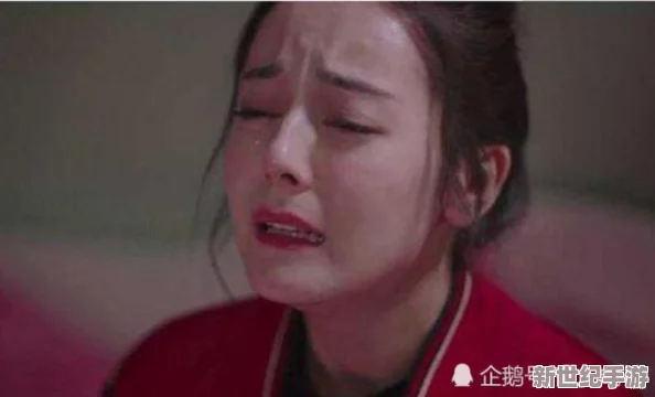 花火流眼泪翻白眼流口水，网友热议背后故事引发广泛关注与讨论，情感共鸣不断升级！