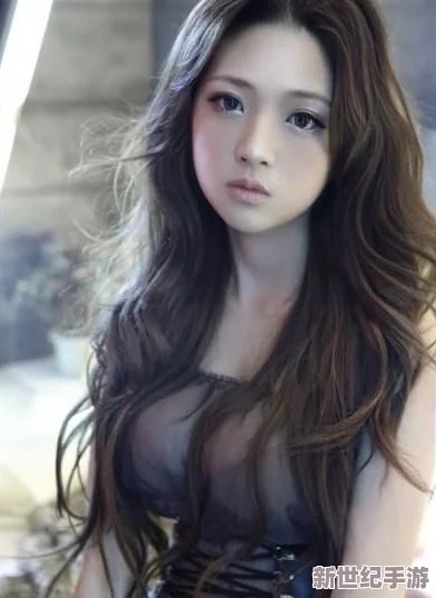 美女国产在线观看：最新影片上线，精彩剧情与绝美画面引发观众热议，快来体验不一样的视觉盛宴！