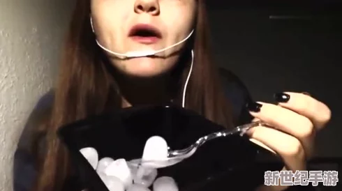 美女扒开尿口给男人桶视频免费，感受前所未有的刺激与快感，带你进入一个全新的体验世界！