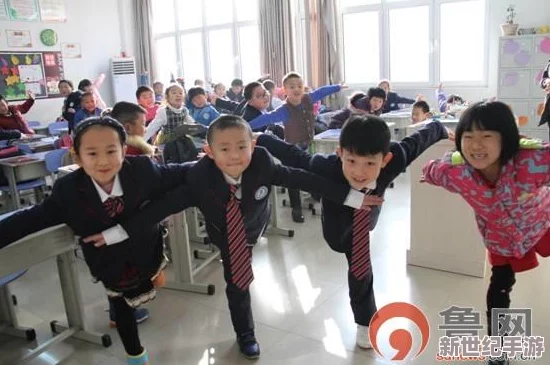 奇迹暖暖3月搭配赛：爱丽丝梦游仙境，与小兔共赴梦幻茶会盛宴