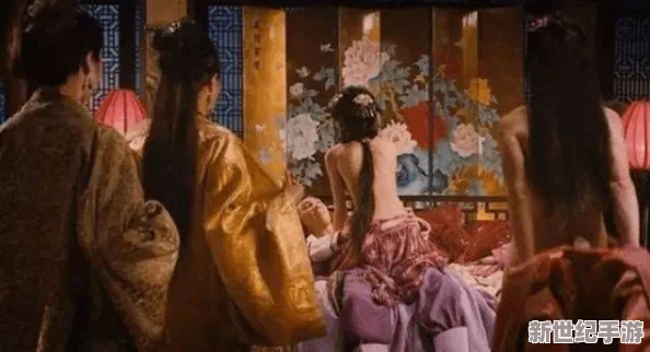 三及古装做爰电影引发热议，网友纷纷表示对剧情和演员表现的看法，认为其在艺术与商业之间取得了微妙平衡
