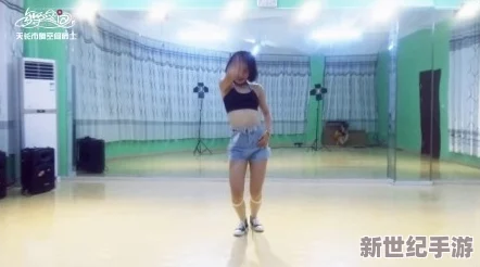 18岁女生学hiphop还是爵士？看她如何在两种舞蹈风格中找到自己的热情与表达方式！