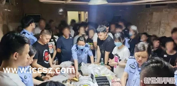 周妍希脱了衣服裤子内裤内衣，展现自信与魅力，引发网友热议与讨论的背后故事分析