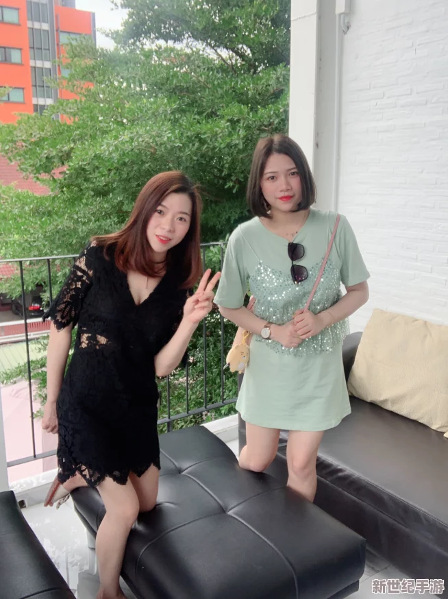 双飞两个老阿姨真败火，竟然在旅行中遇到意外惊喜，带回了满满的快乐与难忘的回忆！