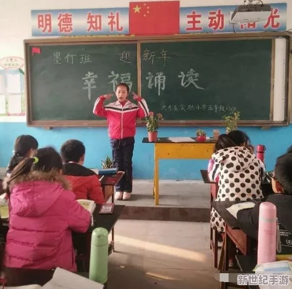 古典武侠制服唀惑第一页：最新动态展示了传统与现代结合的独特魅力，吸引众多爱好者关注