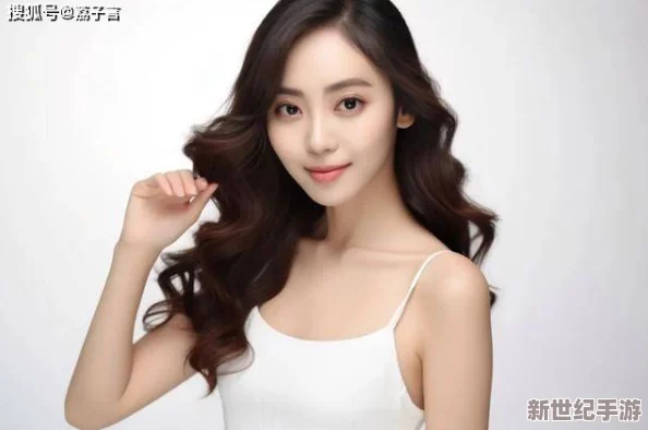 中国美女隐私无遮挡免费视频：最新动态曝光，网友热议引发广泛关注与讨论，背后故事令人深思