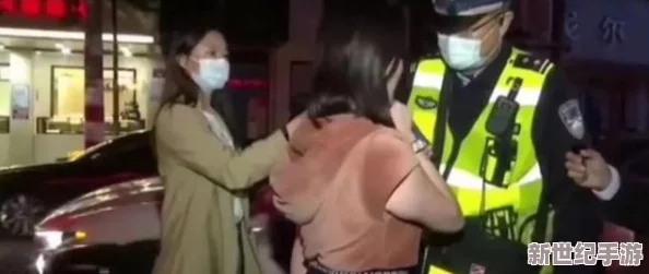 被领导糟蹋娇妻好紧好爽网友认为这种情节过于低俗，缺乏对女性的尊重，应该抵制此类作品传播不良价值观