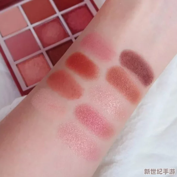 日韩a级毛片网友认为这种内容虽然受欢迎但也引发了不少争议，尤其是在青少年中可能产生不良影响，呼吁加强监管与教育